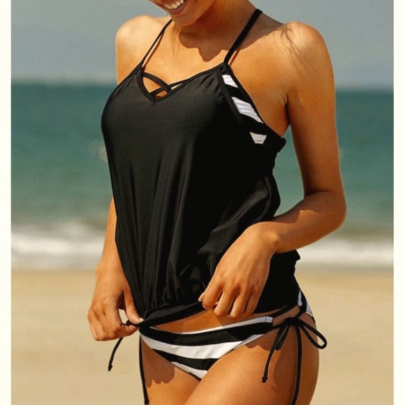 Zesica Black & White Stripe Women's Bathing Suit-S - Picture 1 of 10